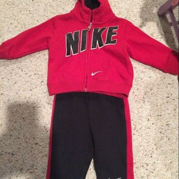 Boys nike outfit - Picture 2 of 2